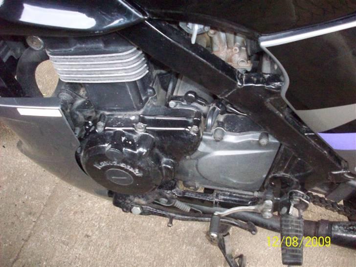 Kawasaki Gpz 500s billede 4