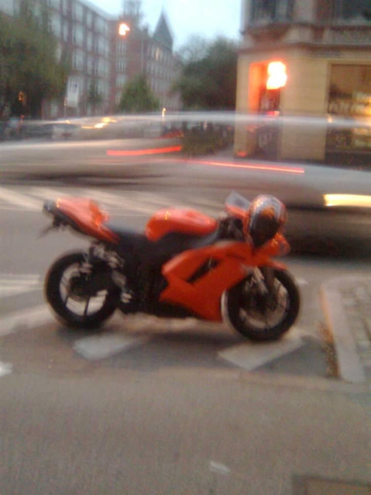Kawasaki zx6r billede 8