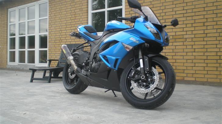 Kawasaki Zx6r "SOLGT" billede 4