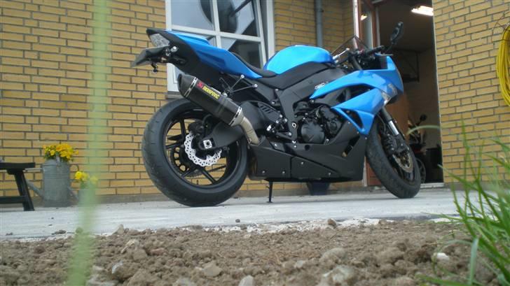 Kawasaki Zx6r "SOLGT" billede 5