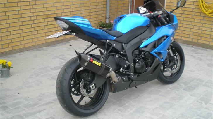 Kawasaki Zx6r "SOLGT" billede 12