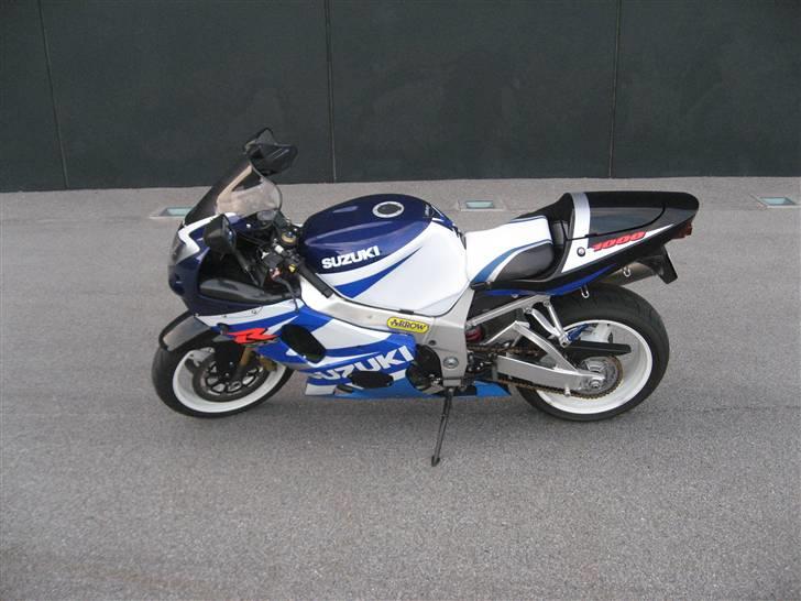 Suzuki GSXR 1000 K1 "SOLGT":o( billede 2