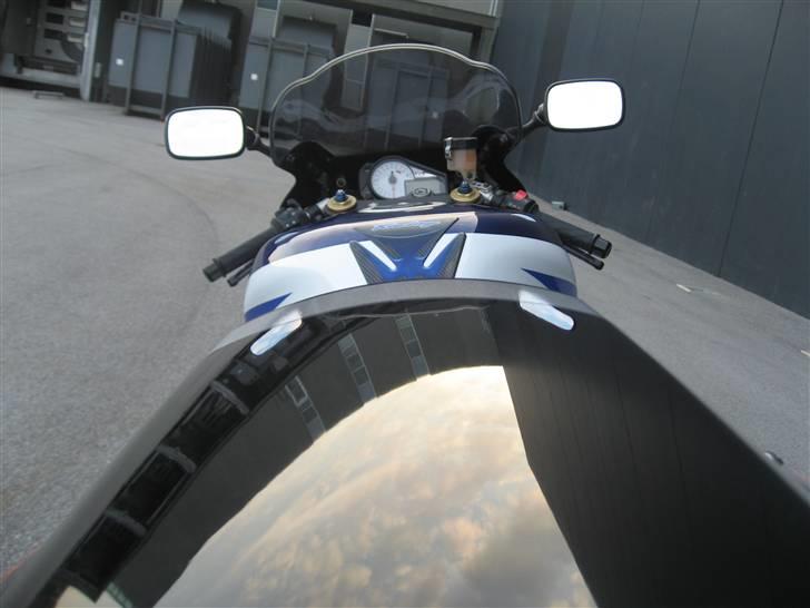 Suzuki GSXR 1000 K1 "SOLGT":o( billede 5