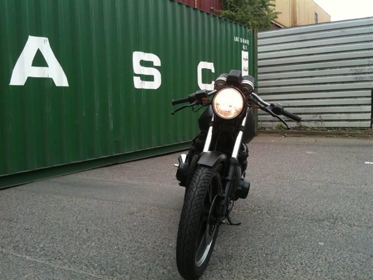 Suzuki Gs650 Kantana billede 3