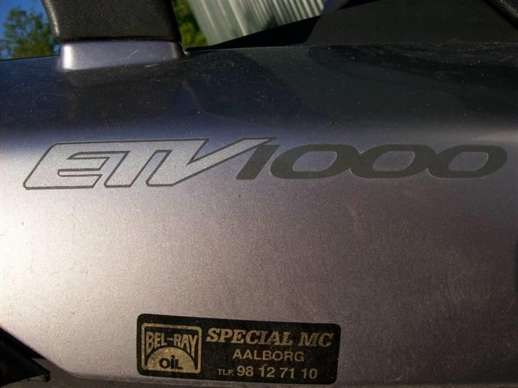 Aprilia ETV 1000 Caponord billede 9