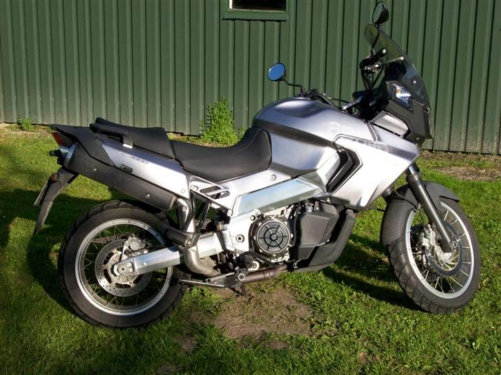 Aprilia ETV 1000 Caponord billede 10