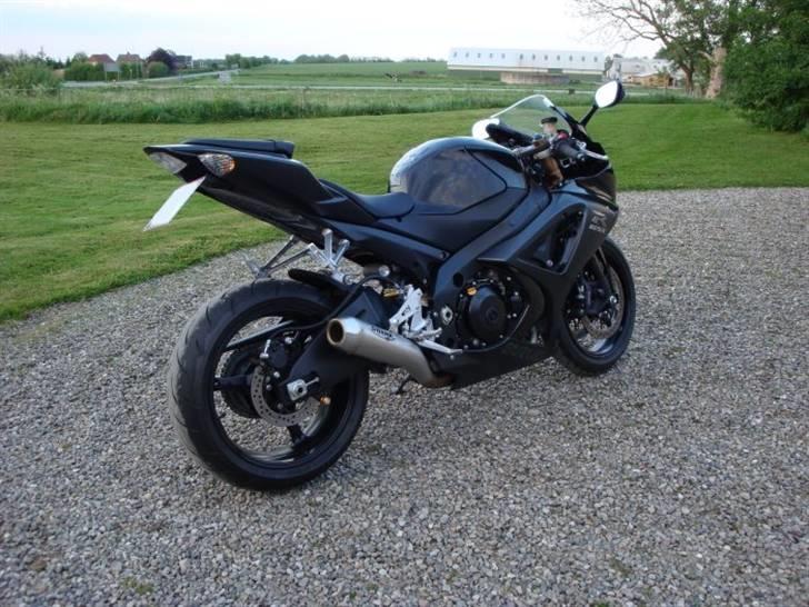 Suzuki GSXR1000 K8 Black *SOLGT* billede 3