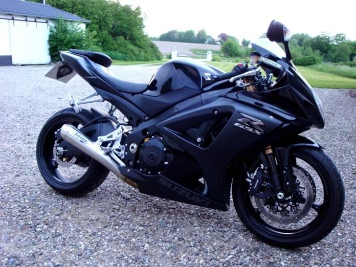 Suzuki GSXR1000 K8 Black *SOLGT* billede 4