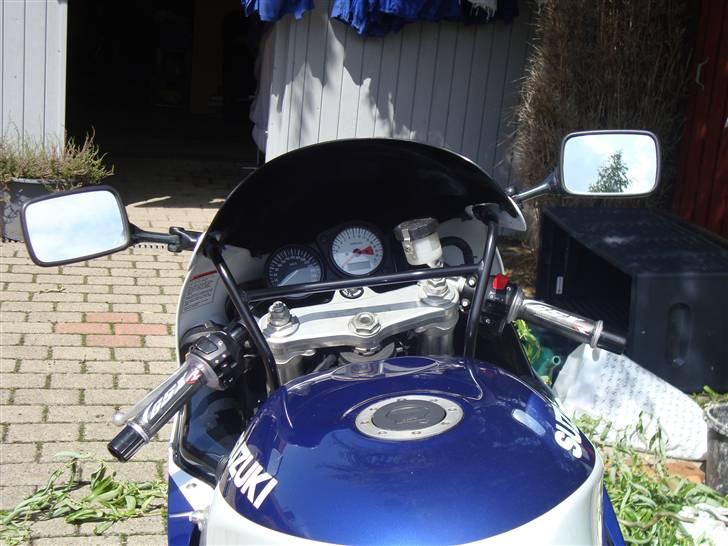 Suzuki GSX-R 750 SRAD billede 16