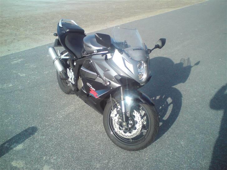 Hyosung GT250R billede 15