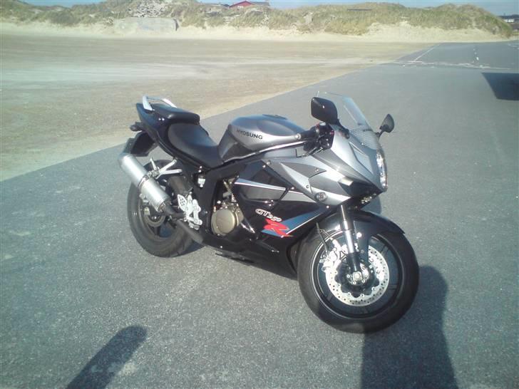 Hyosung GT250R billede 16