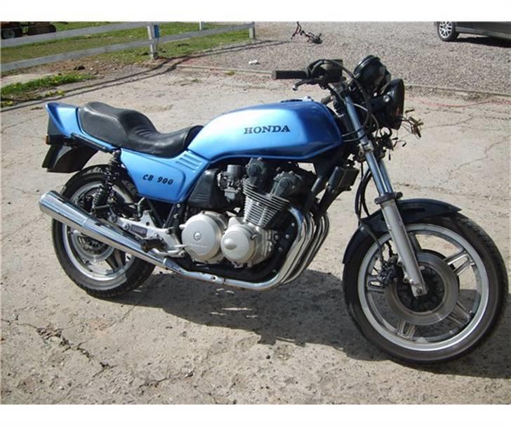 Honda CB 900 F Bol`Dor - Som den så ud i salgsannoncen billede 2