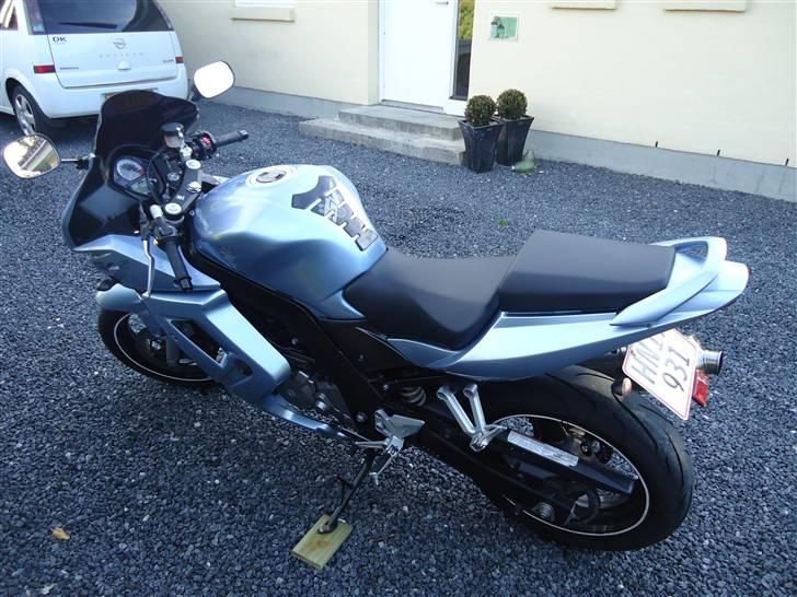Suzuki sv650 k6 SOLGT billede 4