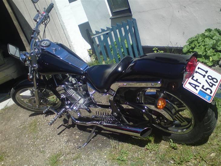 {{currentPhoto.altText}} billede {{currentPhoto.number}}