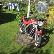 Suzuki Gs 500 E (solgt)