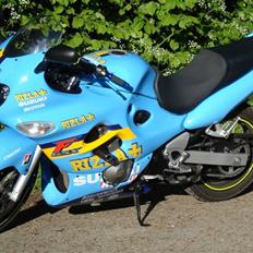 Suzuki GSX750F - Rizla lakering