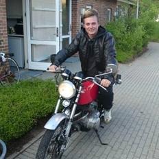 Honda cb 400 four super sport