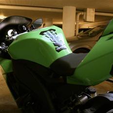 Kawasaki ZX10R - Solgt