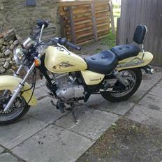 Suzuki GZ 125 Marauder