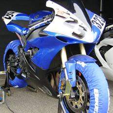 Yamaha YZF-R1 Baneracer ***SOLGT***