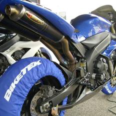 Yamaha YZF-R1 Baneracer ***SOLGT***