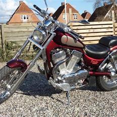 Suzuki intruder vs 1400