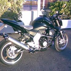 Kawasaki Z1000
