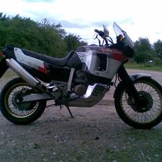 Honda xrv 750 africa twin RD04