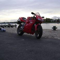Ducati 996 TOTALSKADET