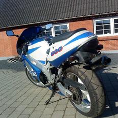Suzuki GSX600R