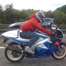 Suzuki GSXR 600