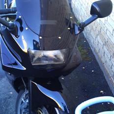 Kawasaki zzr 600 (zx600d) solgt