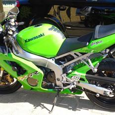 Kawasaki zx636r