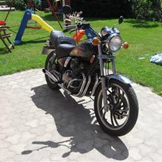 Yamaha XJ550 Maxim