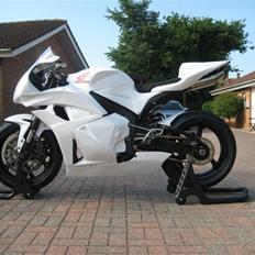 Honda CBR600RR "Solgt"