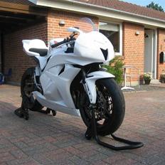Honda CBR600RR "Solgt"