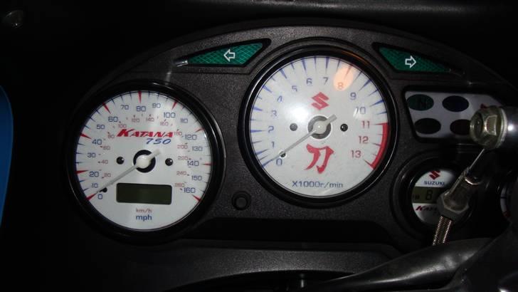 Suzuki GSX750F - Rizla lakering billede 11