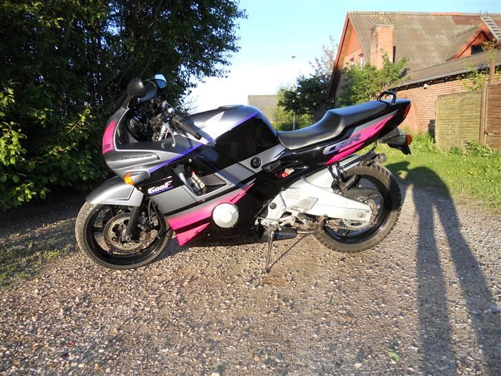 Honda CBR 600 F2 billede 2