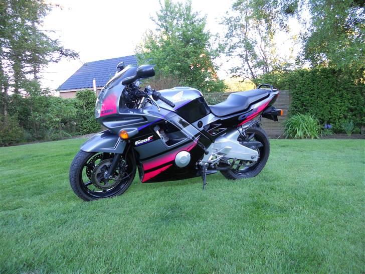 Honda CBR 600 F2 billede 5