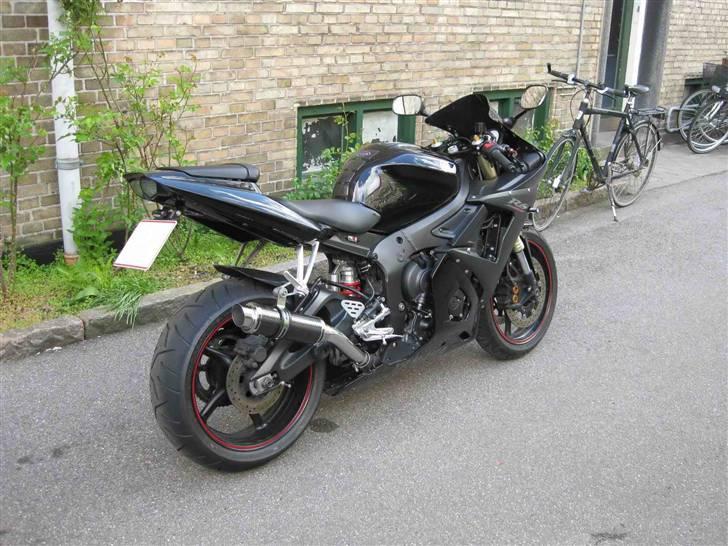 Yamaha YZF R6/S billede 2