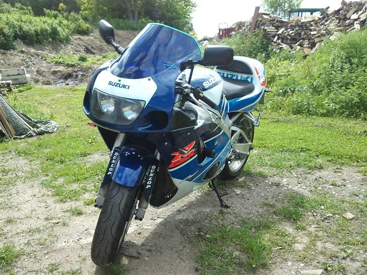 Suzuki GSX-R 750 Srad billede 2