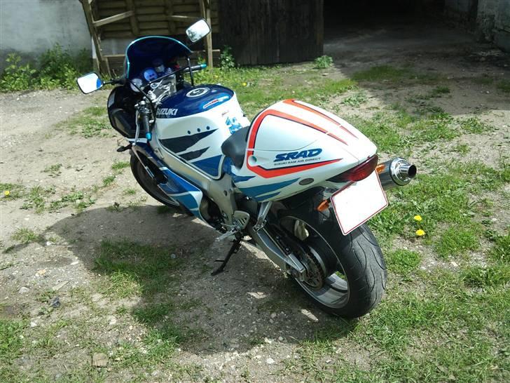 Suzuki GSX-R 750 Srad billede 5