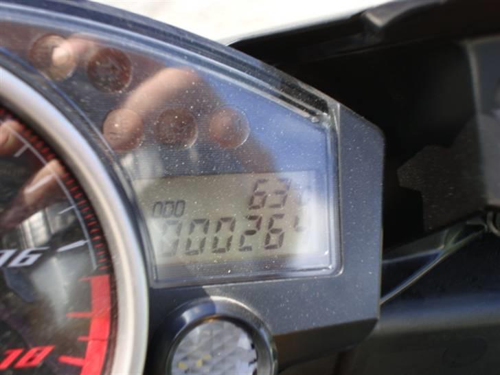 Yamaha YZF R6 Solgt billede 8