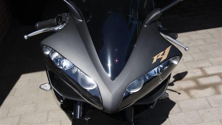 Yamaha YZF R1 billede 6