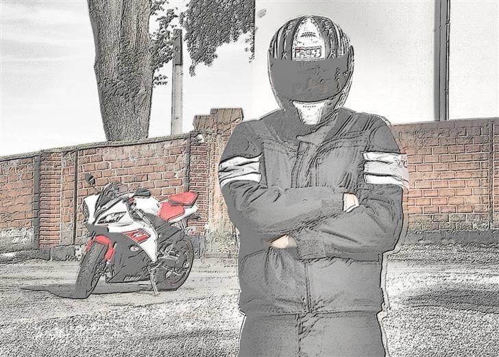 Yamaha R6 **Solgt** :( billede 10