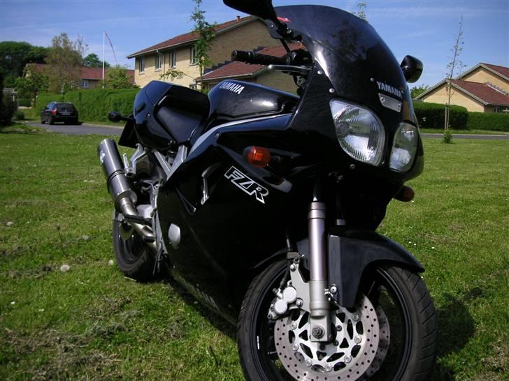 Yamaha Fzr 600R billede 3