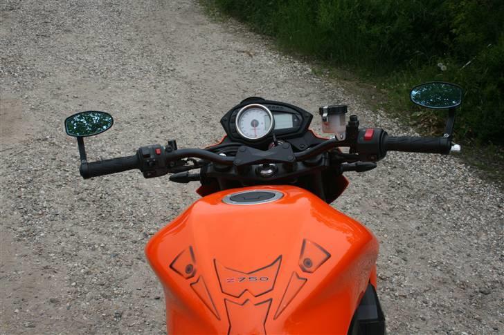 Kawasaki Z750 SOLGT billede 4