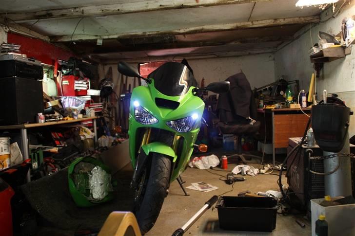 Kawasaki ZX6RR [SOLGT] billede 3