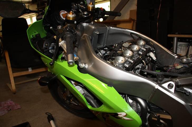 Kawasaki ZX6RR [SOLGT] billede 4