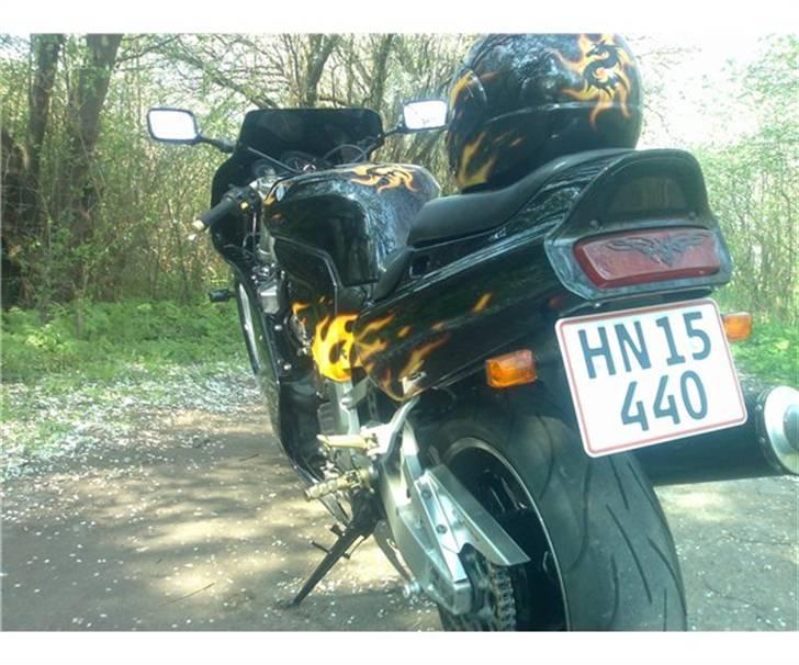 Suzuki GSXR 750 W (Solgt) billede 7